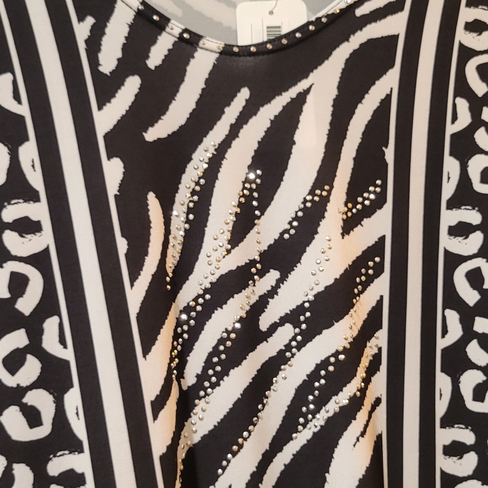 🆕️Valentina Blk/Wht Zebra Bling Tunic XL - Picture 3 of 11